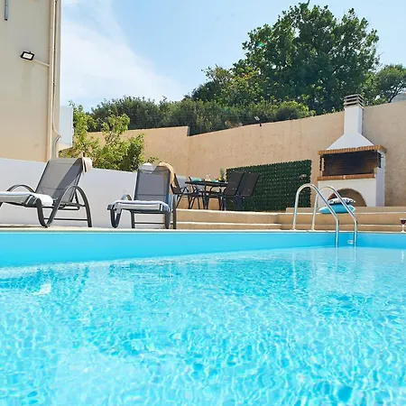 Helios Dream With Private Pool Apartment *